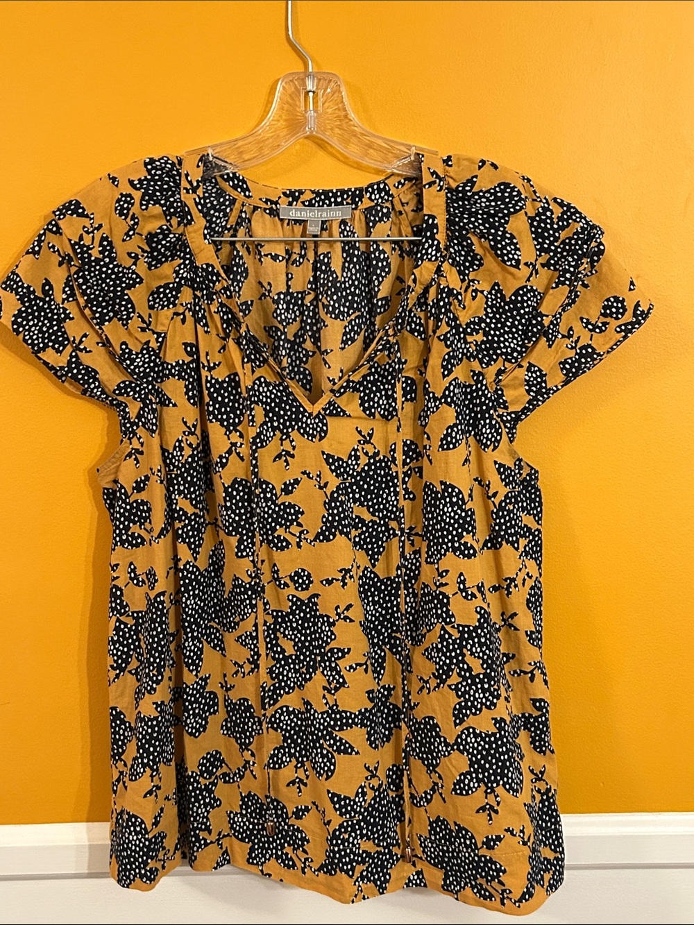 Daniel Rainn Mustard Floral V-Neck Short Sleeve Blouse